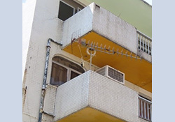 Small size antenna, television dish antenna and solar energy equipment affixed to the balcony parapet or the external wall